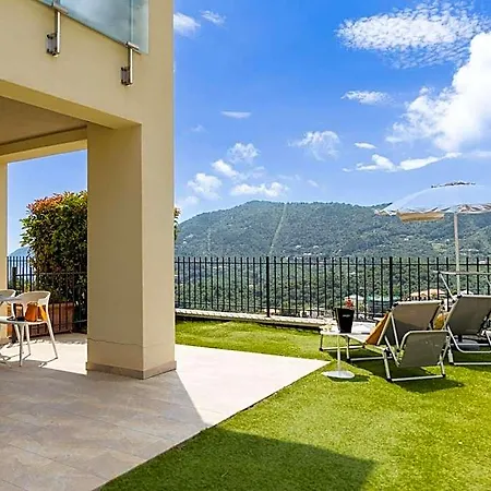 酒店 Serenity With Swimming Pool And Parking In 阿拉西奥